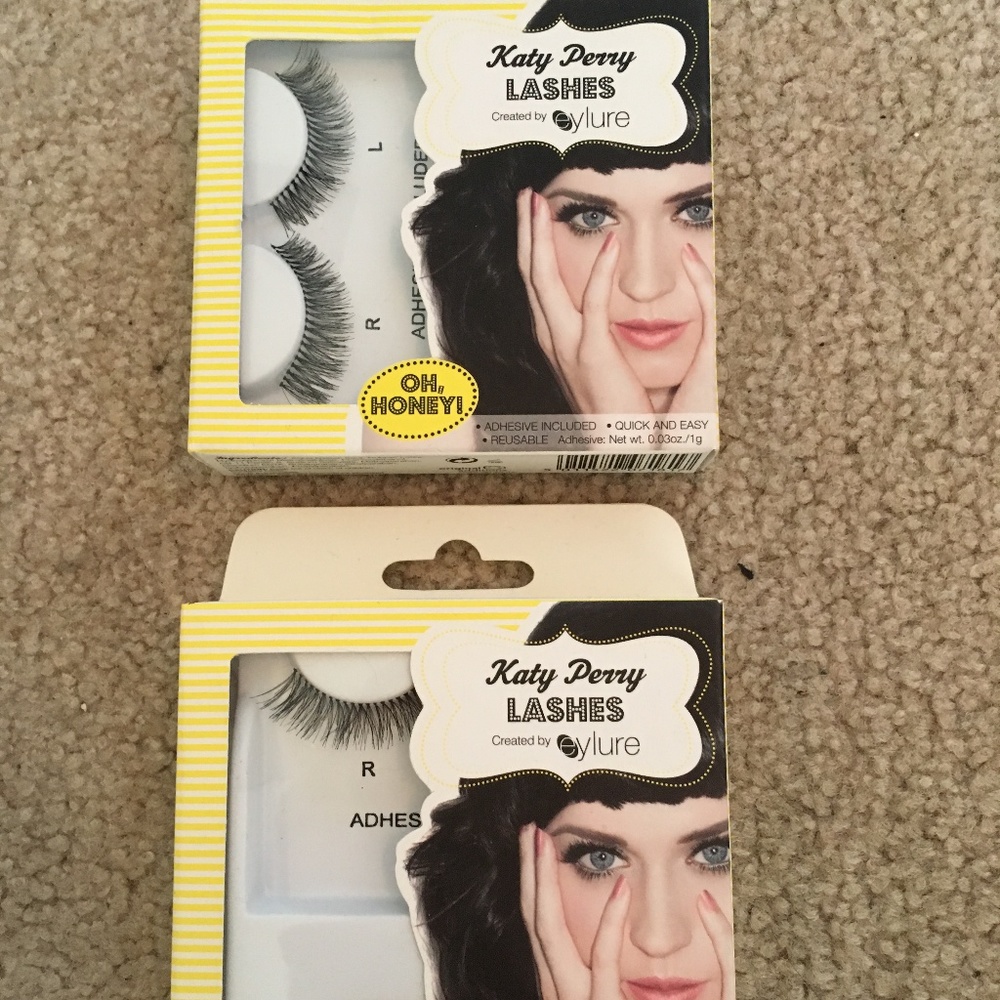 Katy Perry false lashes "Oh Honey"